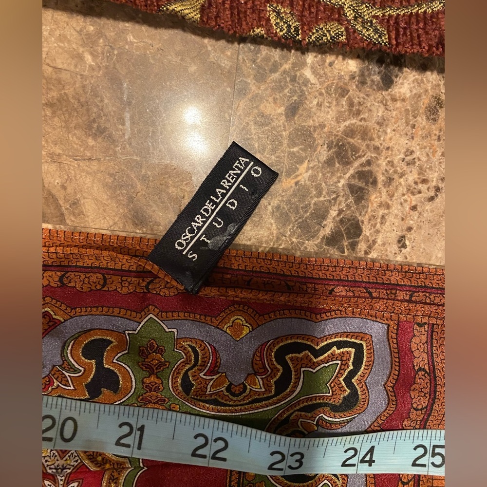 Oscar Da La Renta~100% Multi Colored Geometric Scarf - Picture 3 of 5